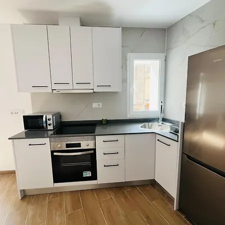 Centrally Located With Air Conditioning Benicarló